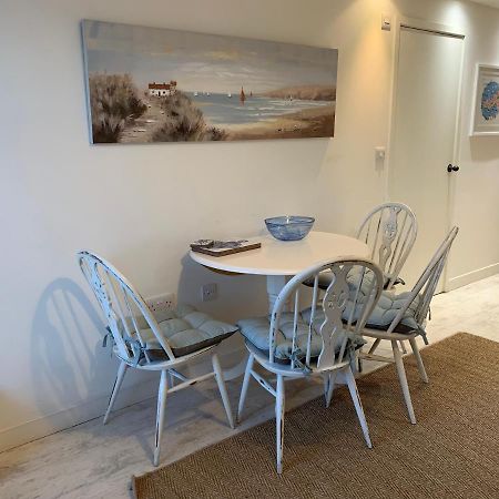 Little Karenza Is The Perfect Cornish Getaway Villa Saint Anthony Dış mekan fotoğraf